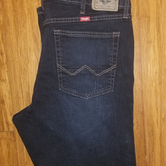 Mens Wrangler Denim Jeans Size 36x30 36w 30L - Picture 2 of 6